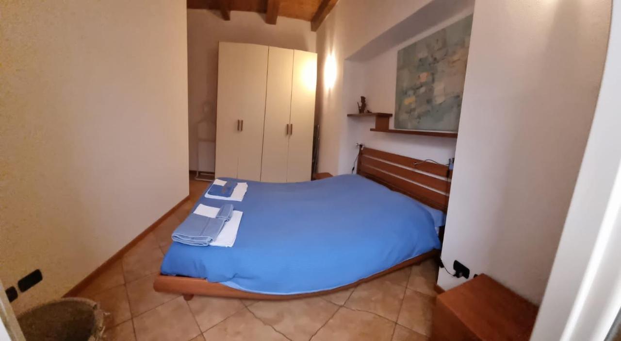 Casa Vacanze Il Tuffetto Olginate Eksteriør billede