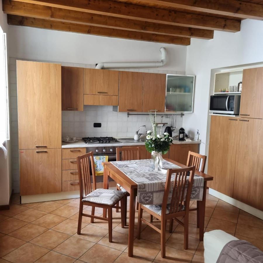 Casa Vacanze Il Tuffetto Olginate Eksteriør billede